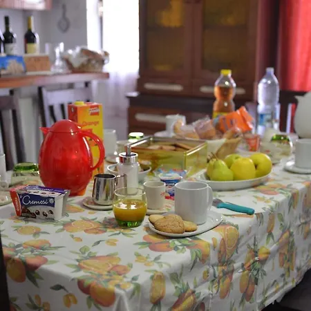 Con Due Letto Sala Cucina Bagno L'edera Di Gavina Konukevi *