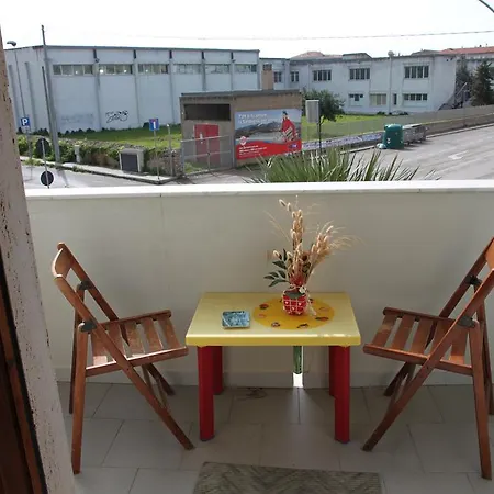 Con Due Letto Sala Cucina Bagno L'edera Di Gavina Konukevi