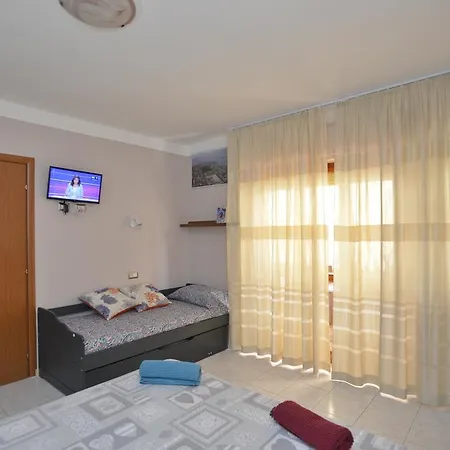 Konukevi Con Due Letto Sala Cucina Bagno L'edera Di Gavina *