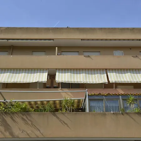 Con Due Letto Sala Cucina Bagno L'edera Di Gavina Konukevi *
