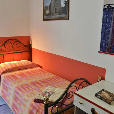 Con Due Letto Sala Cucina Bagno L'edera Di Gavina Konukevi